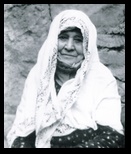 ayse_altindal_mazlim_hoca_ebe.jpg
